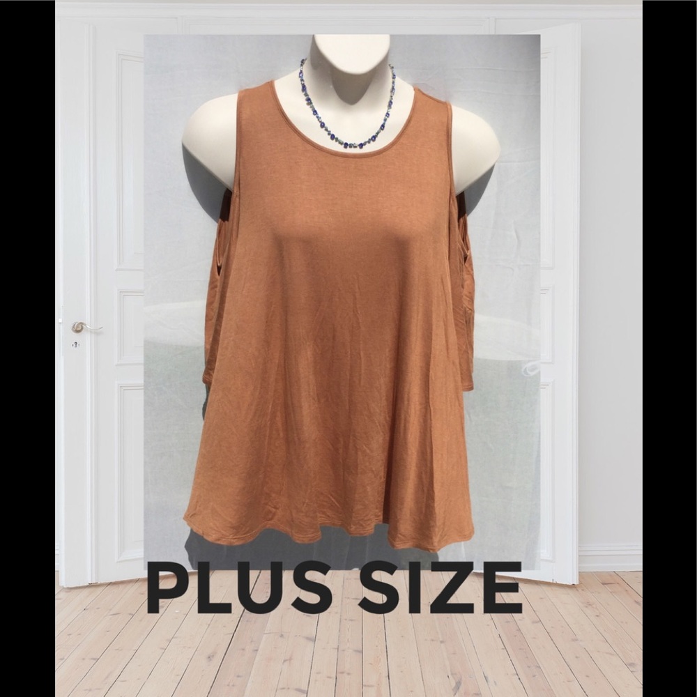PLUS SIZE COLD SHOULDER SHIRT 3X